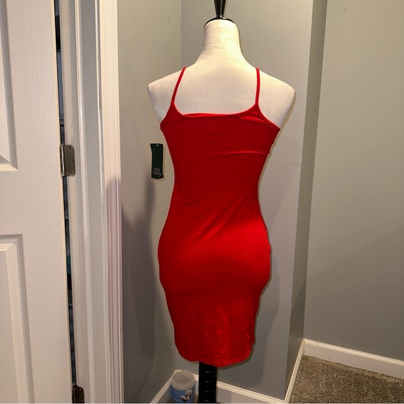 NWT Wild Fable Red Bodycon Dress with Small Slit - Size Medium - Picture 3 of 9